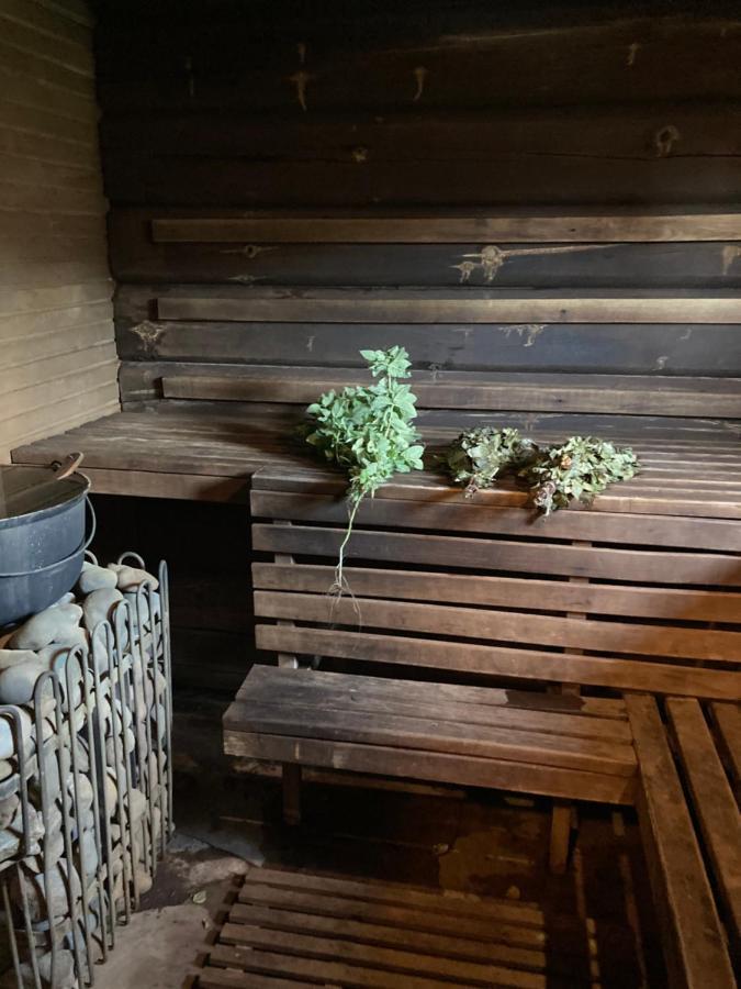 Mezupes Guest House Tuja Bagian luar foto